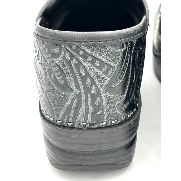 Dansko Professional Clog Black Antique Tooled Women's EU sizes 39‎ (US 8.5) EUC - Picture 8 of 16